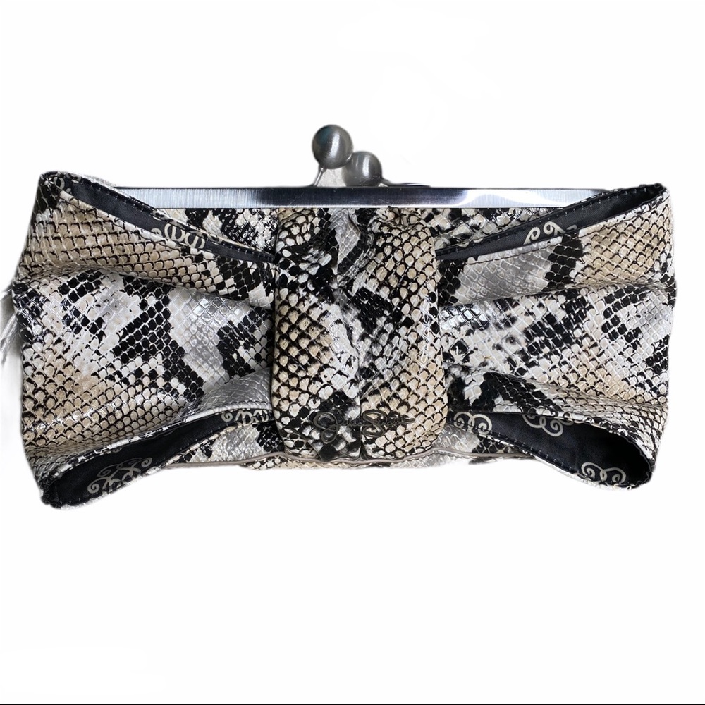 Jessica Simpson Leather clutch snake pattern brown